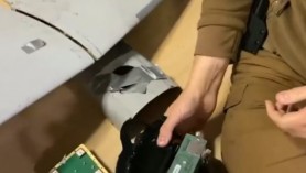 Ucrainenii ironizează tehnica militară a Rusiei. Ce a găsit un soldat într-o dronă prăbușită